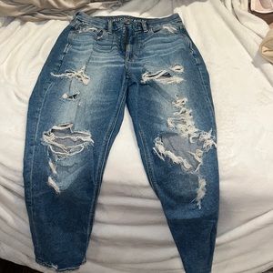 very stretchy high waisted jeans